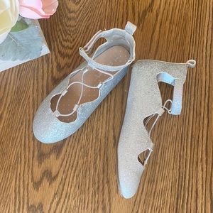 NWOT Carter’s | Silver Sparkly Ballerina 🩰 Design Shoes | 1